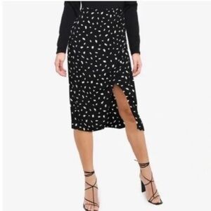 Abercrombie & Fitch Black and White Polka Dot Women's Skirt Size XS